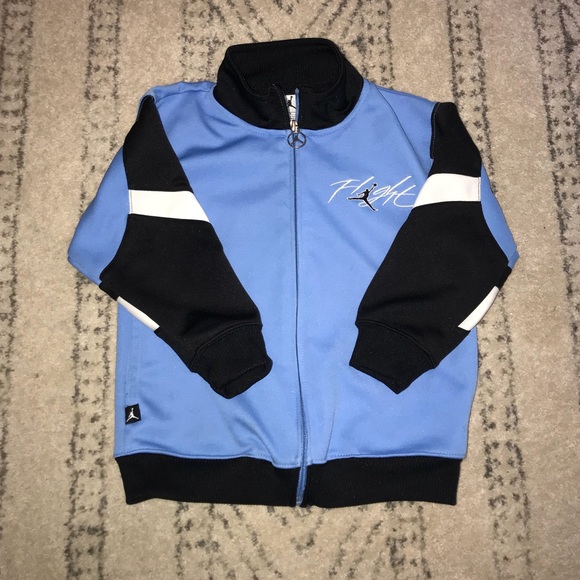 Jordan Other - JORDAN Sweater - Size 4T Boys
